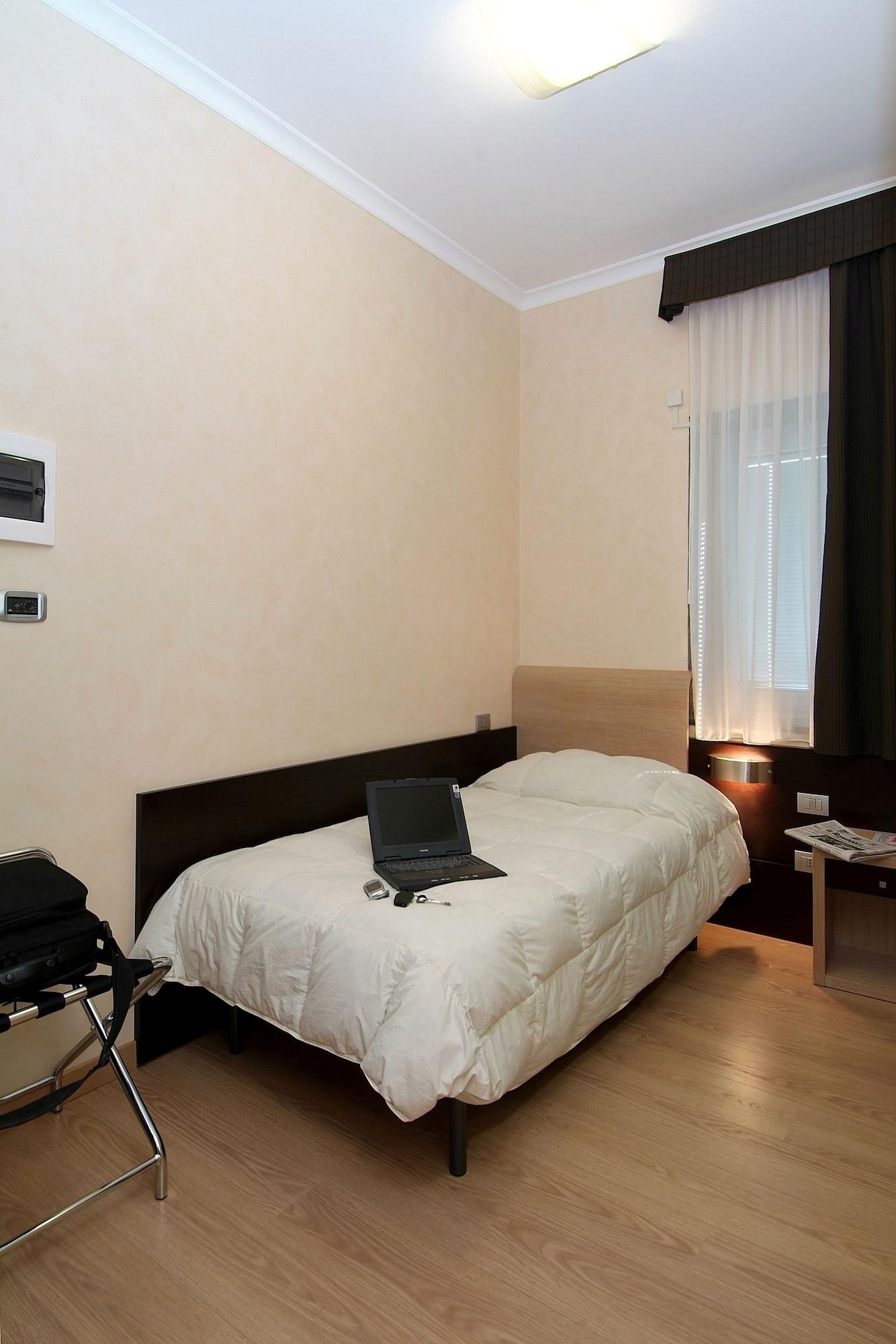 Eh Rome Airport Euro House Hotels Фьюмичино Экстерьер фото