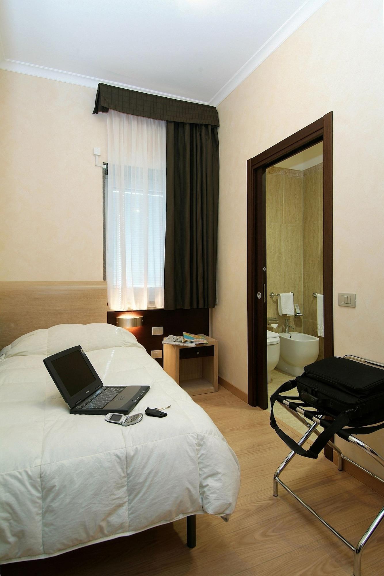 Eh Rome Airport Euro House Hotels Фьюмичино Экстерьер фото