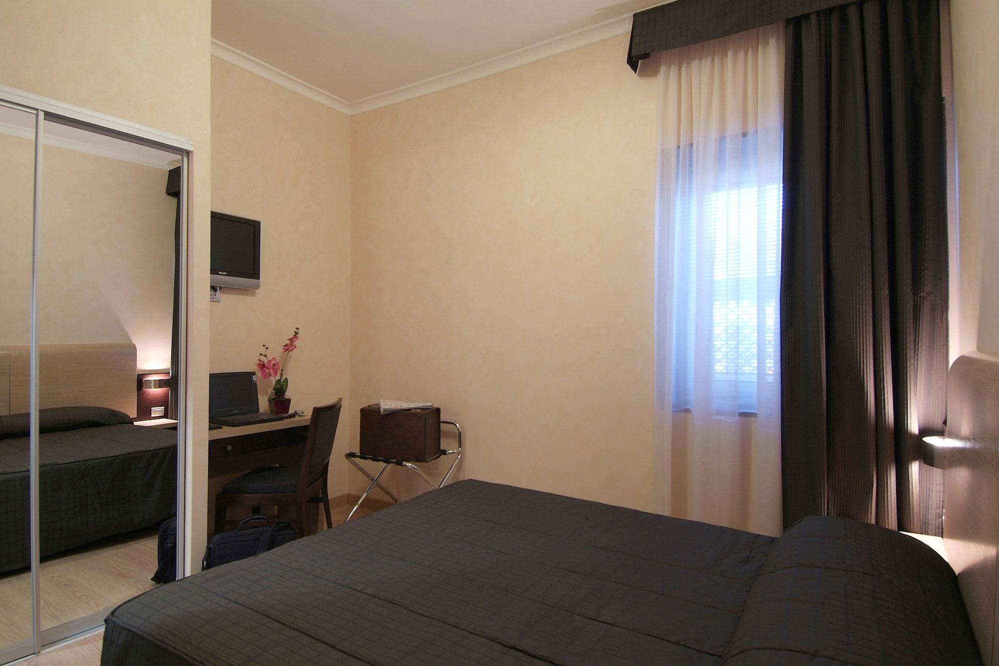 Eh Rome Airport Euro House Hotels Фьюмичино Экстерьер фото