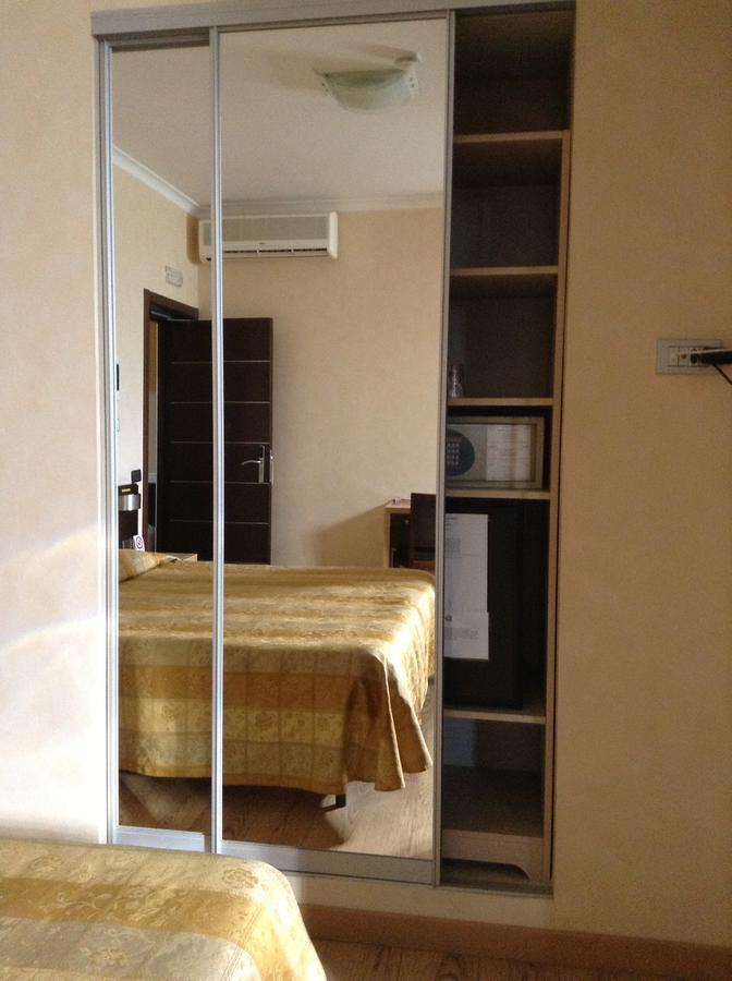 Eh Rome Airport Euro House Hotels Фьюмичино Экстерьер фото