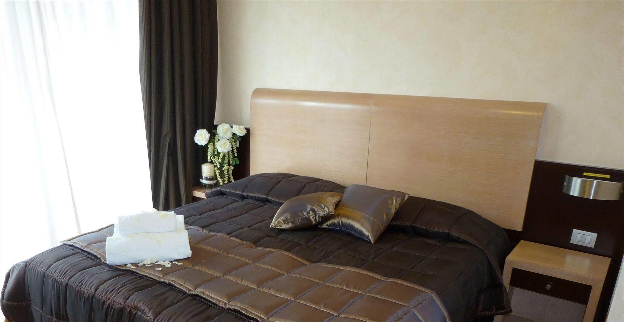 Eh Rome Airport Euro House Hotels Фьюмичино Экстерьер фото